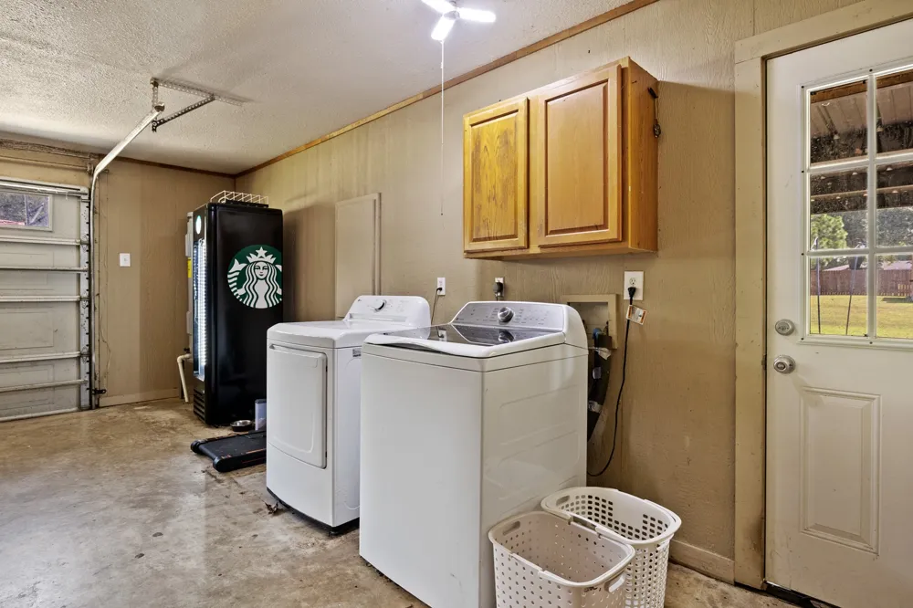 419 County Road 4164 Pittsburg, TX 75686