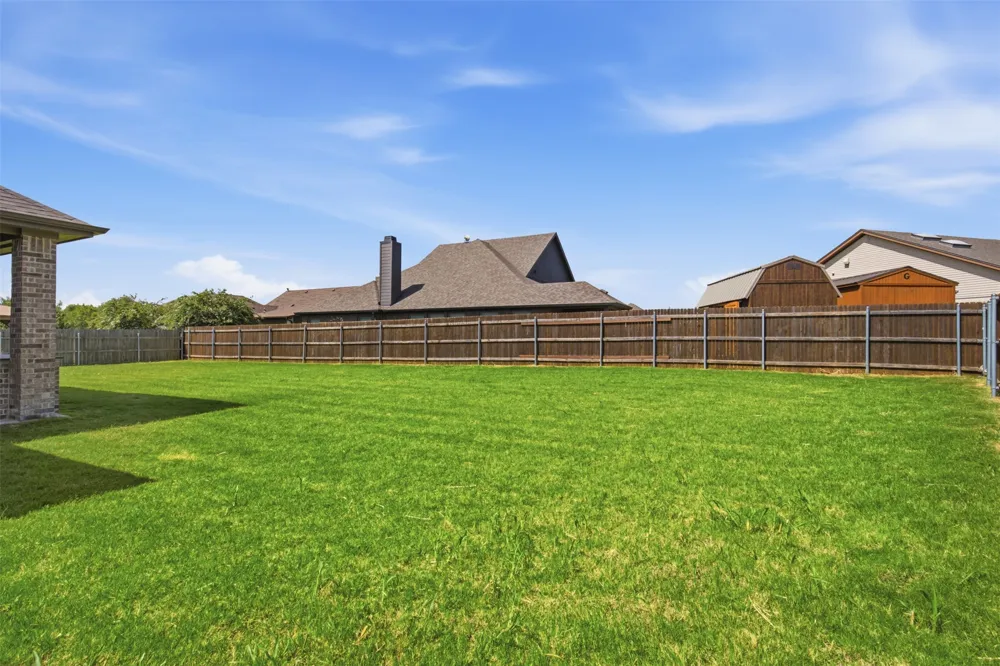905 Cumberland Street McGregor, TX 76657