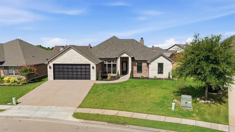905 Cumberland Street McGregor, TX 76657