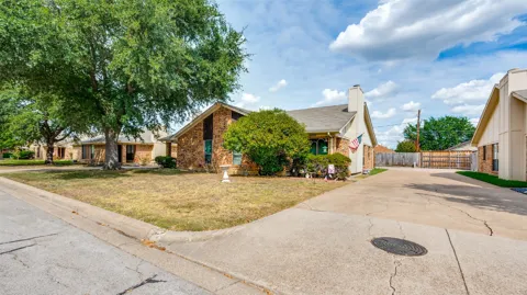 5720 Cancun Drive