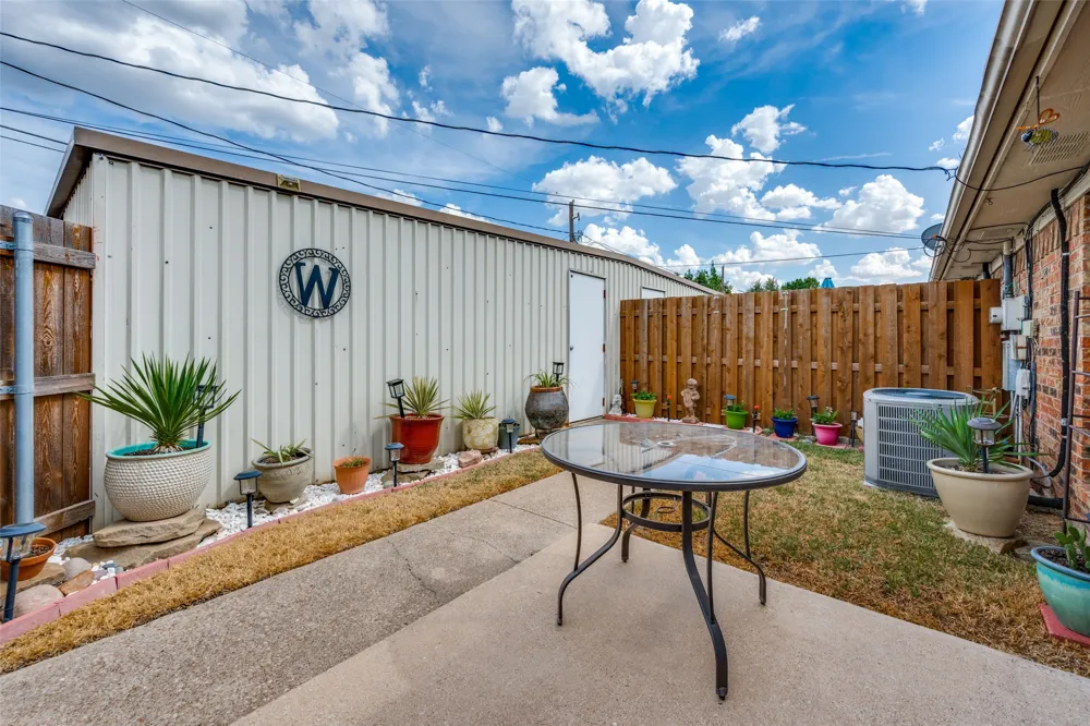 5720 Cancun Drive North Richland Hills, TX 76180