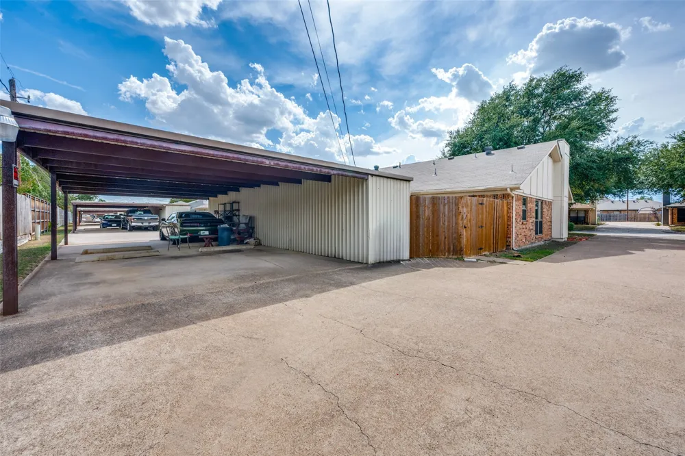 5720 Cancun Drive North Richland Hills, TX 76180