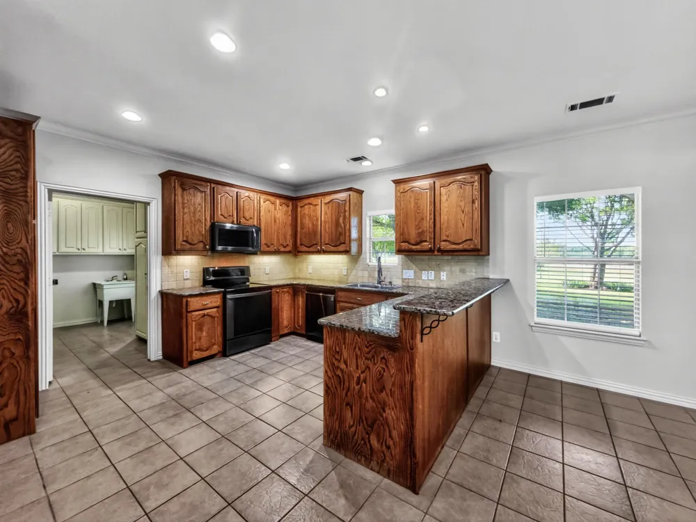 1255 Vineyard Road Gunter, TX 75058
