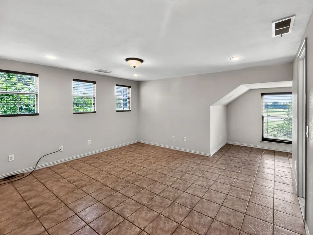 1255 Vineyard Road Gunter, TX 75058