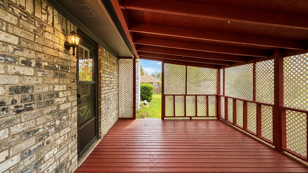 1350 26th Street NE Paris, TX 75460