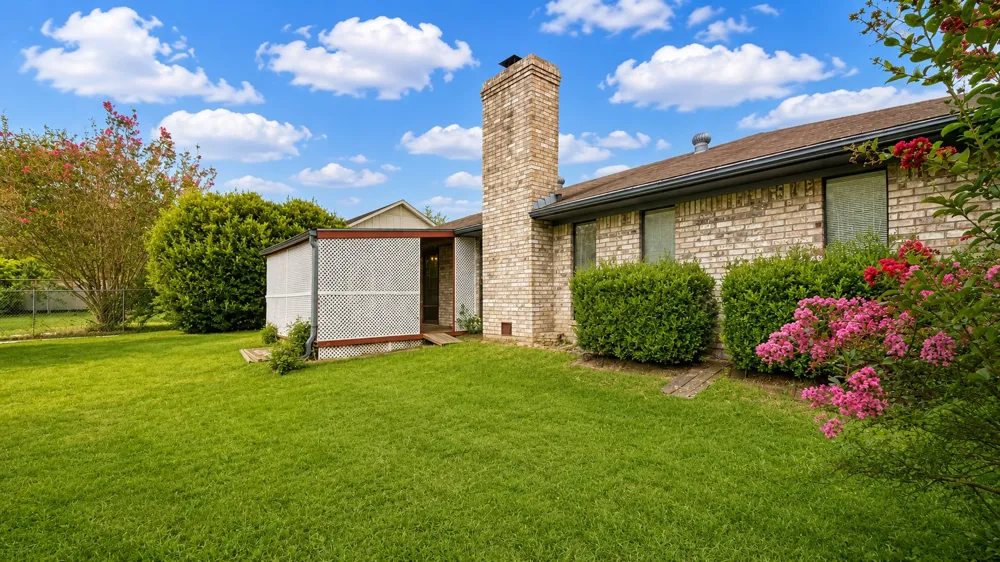 1350 26th Street NE Paris, TX 75460