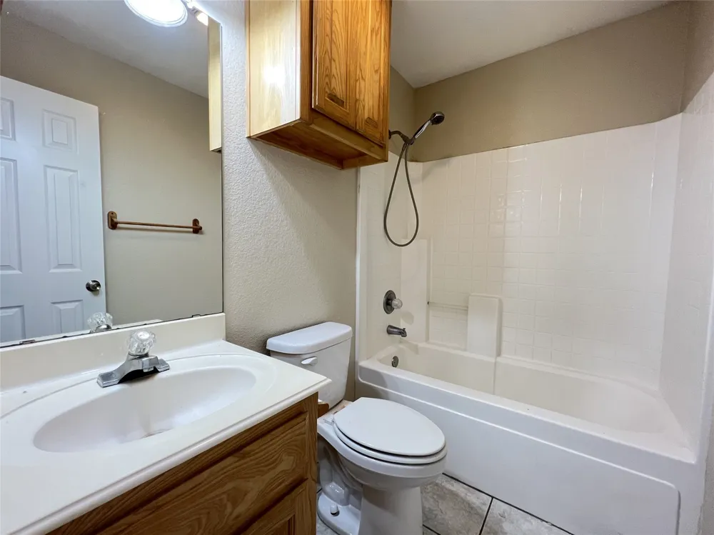 788 Robin Court Springtown, TX 76082