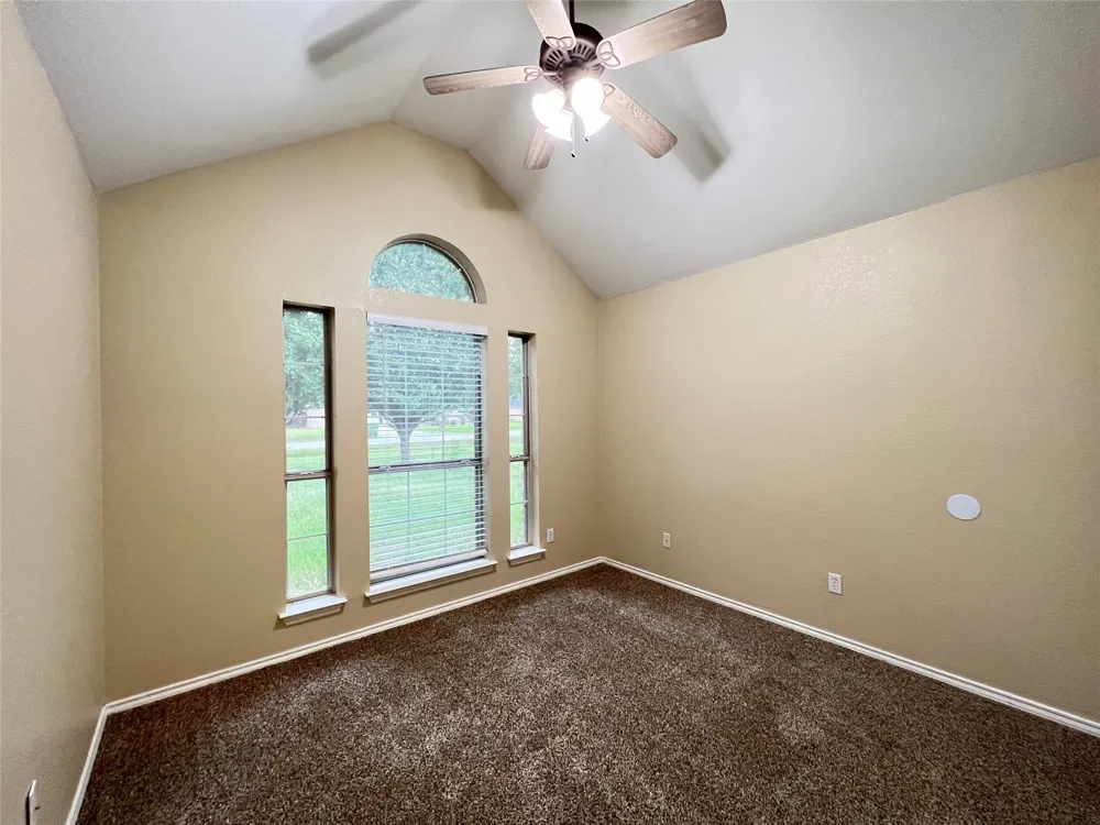788 Robin Court Springtown, TX 76082