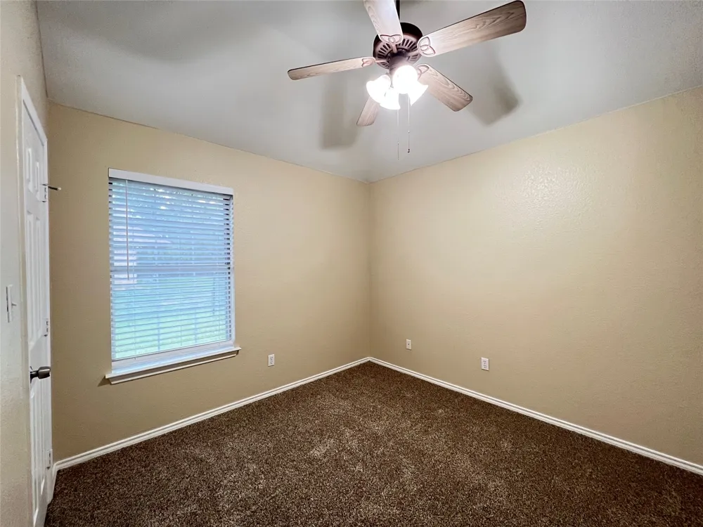 788 Robin Court Springtown, TX 76082