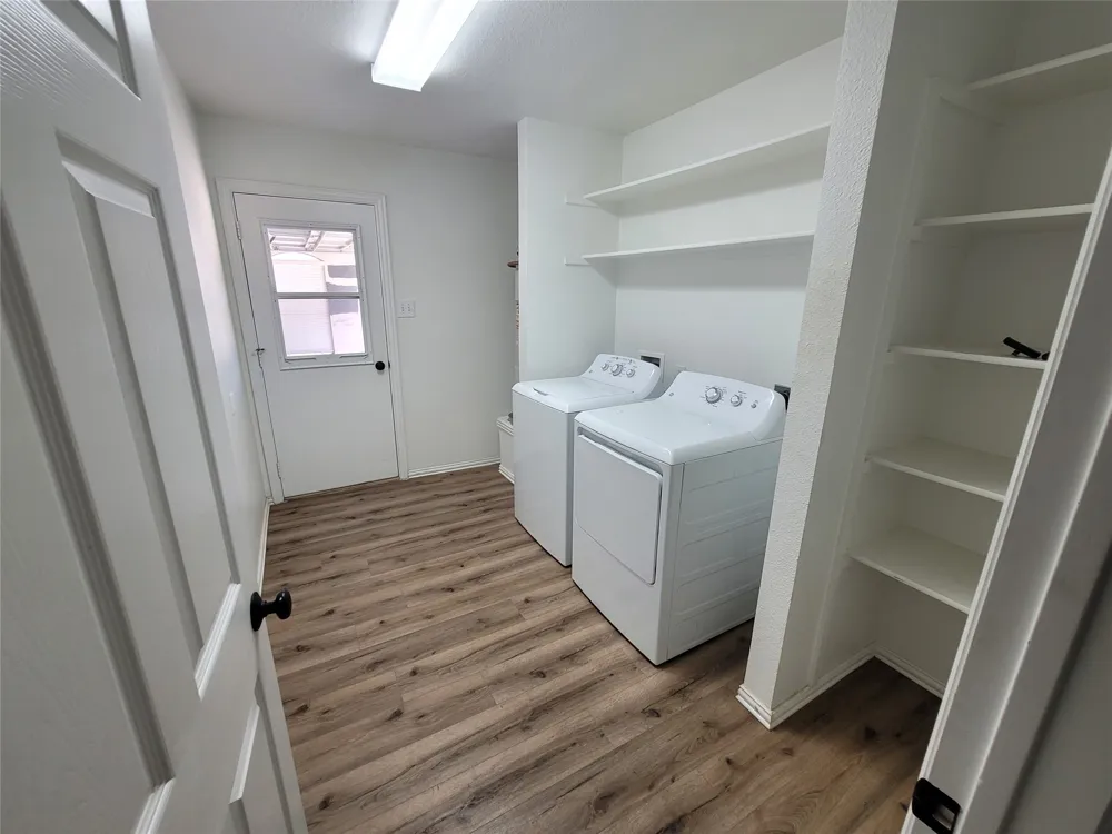 205 Willow Creek Drive Weatherford, TX 76085