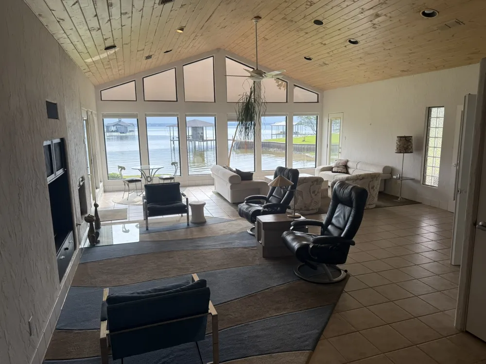 2517 Wildwood Way Tool, TX 75143