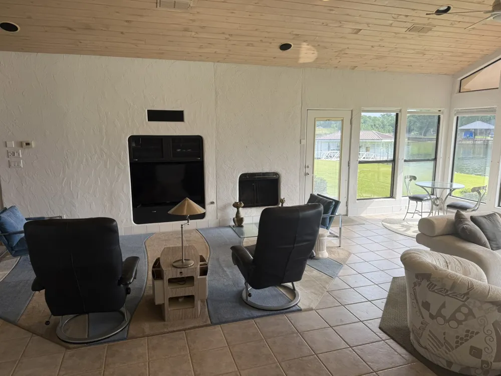 2517 Wildwood Way Tool, TX 75143