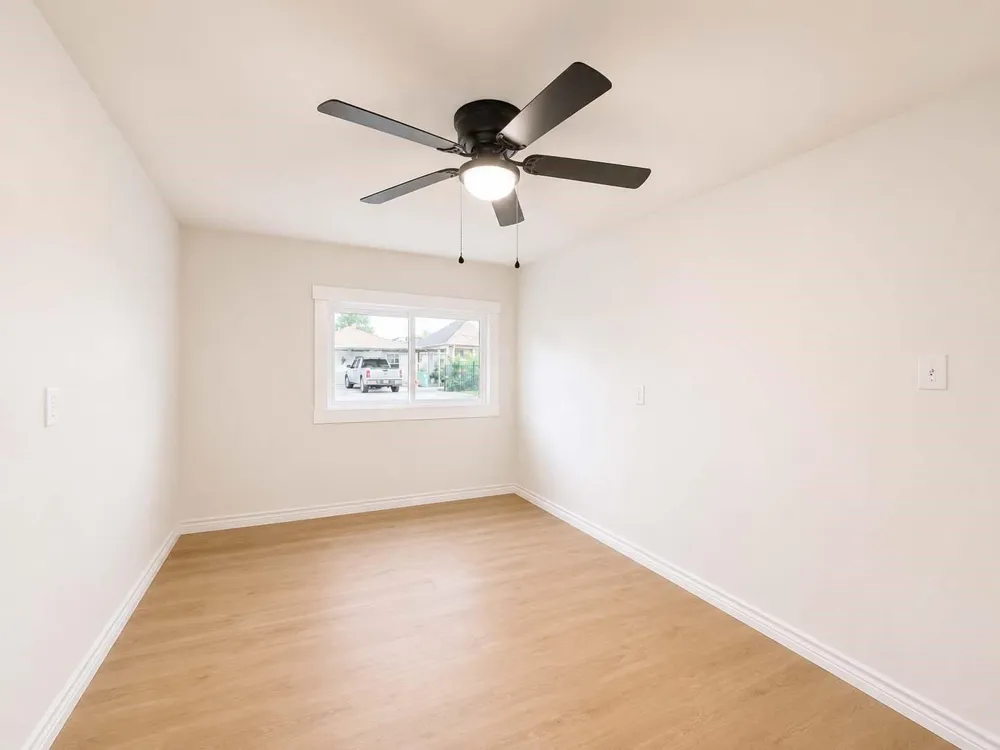 705 Texas Avenue #B Pasadena, TX 77506