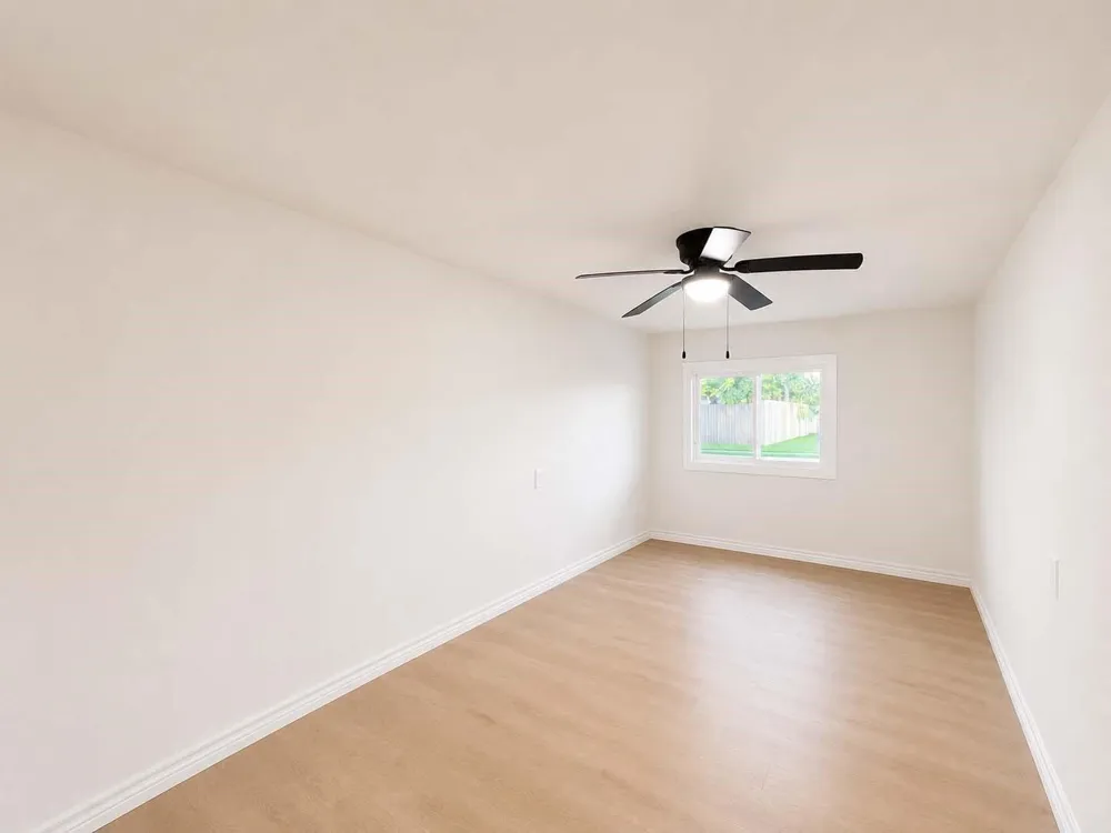 705 Texas Avenue #B Pasadena, TX 77506