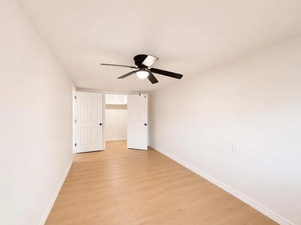 705 Texas Avenue #B Pasadena, TX 77506