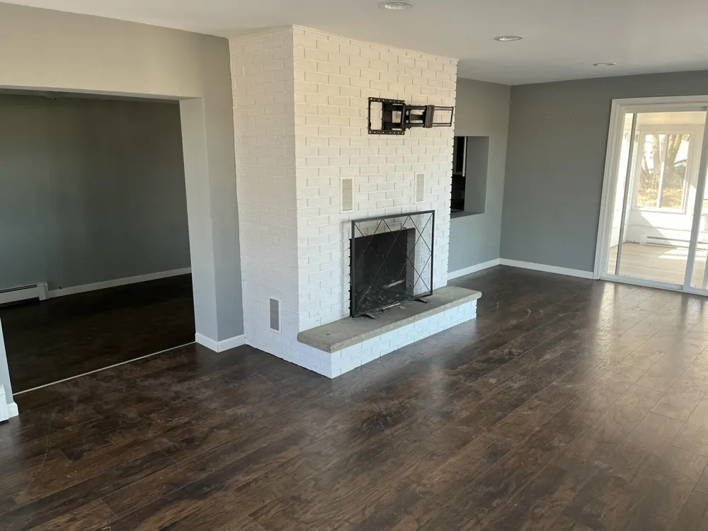 6015 S Stony Lake Road Jackson, MI 49201