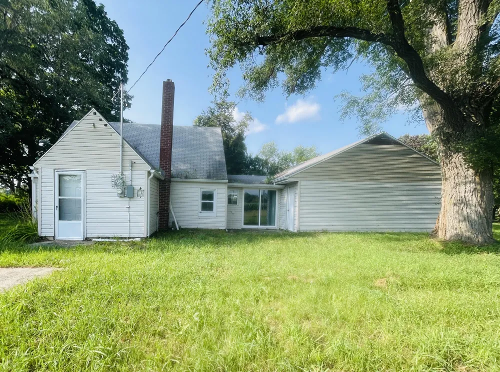 6015 S Stony Lake Road Jackson, MI 49201