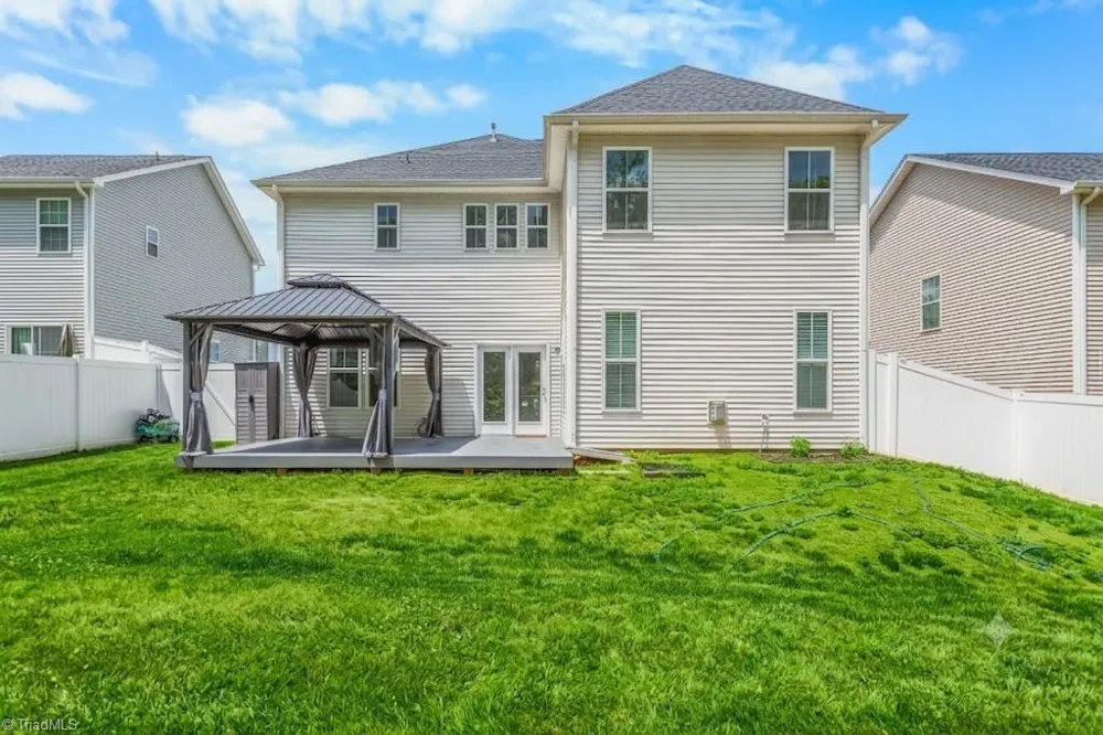 7388 Deerhurst Lane Kernersville, NC 27284