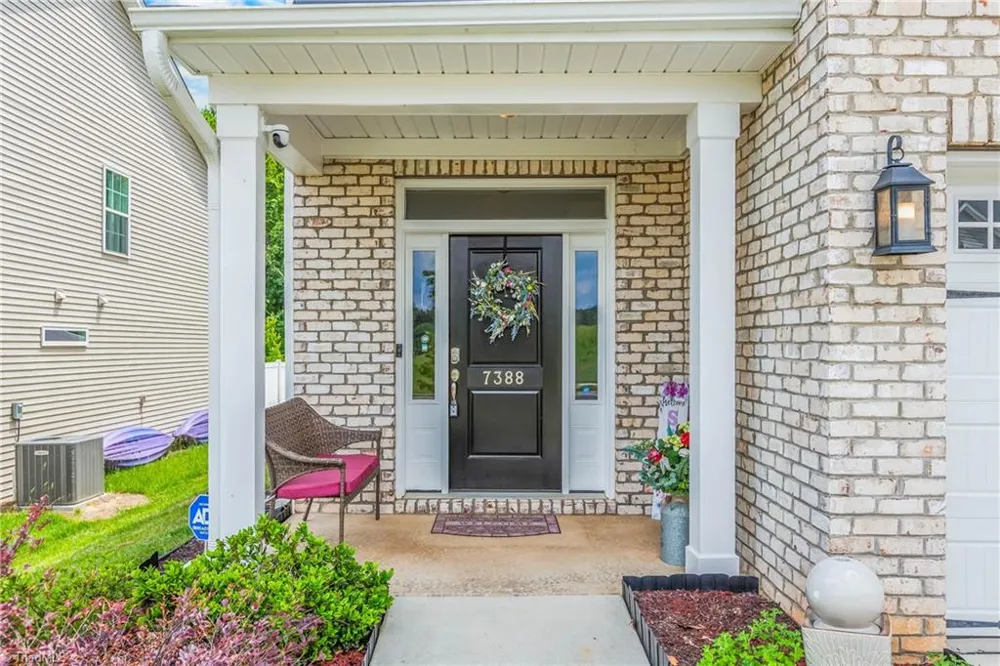 7388 Deerhurst Lane Kernersville, NC 27284