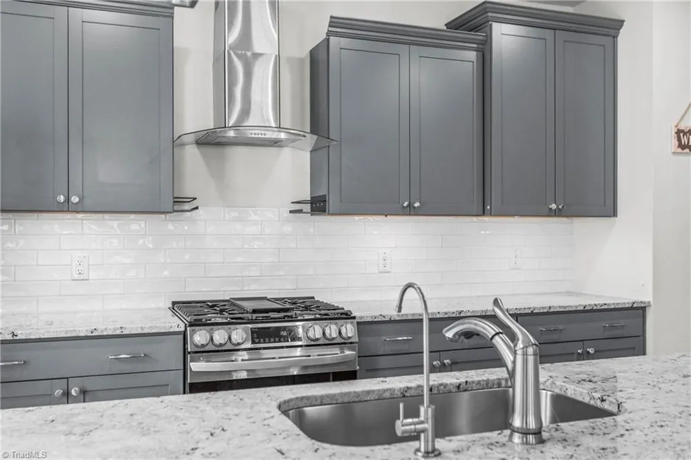 7388 Deerhurst Lane Kernersville, NC 27284