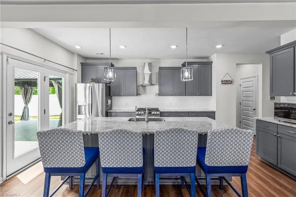 7388 Deerhurst Lane Kernersville, NC 27284
