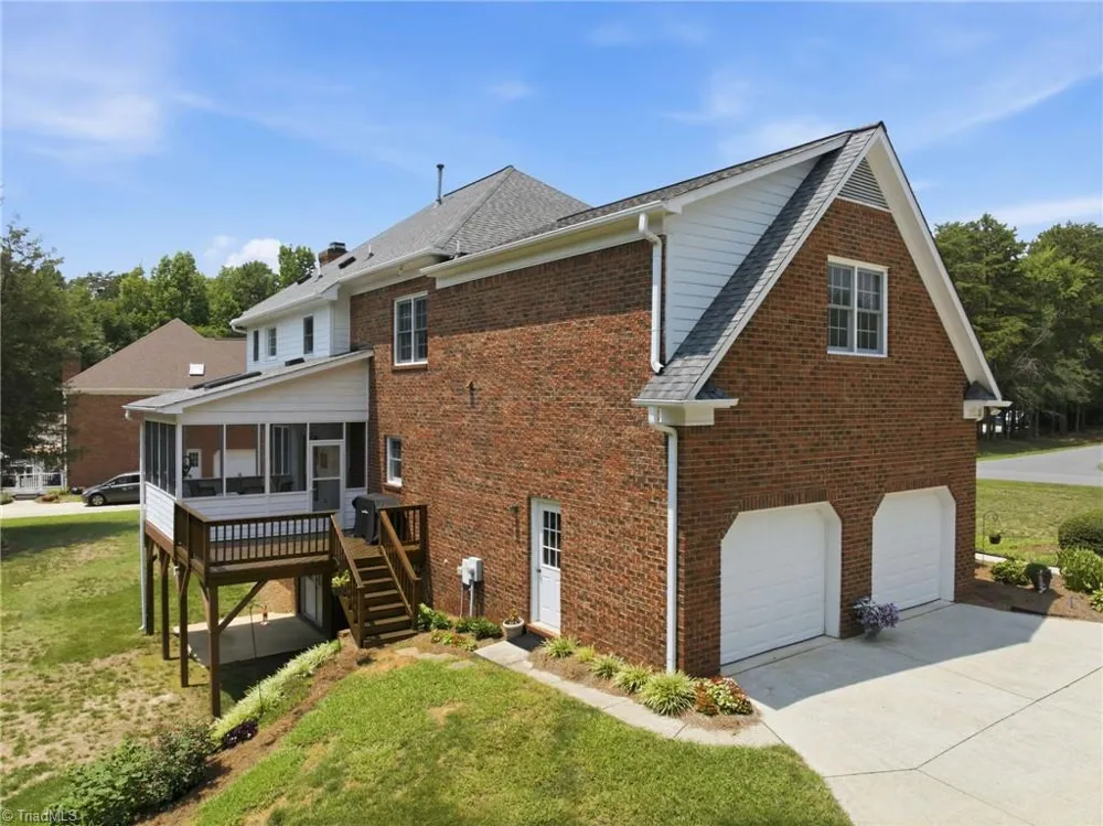 5200 Northforest Drive McLeansville, NC 27301