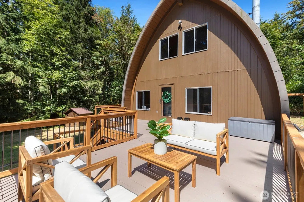 24735 SE Summit Landsburg Road Ravensdale, WA 98051