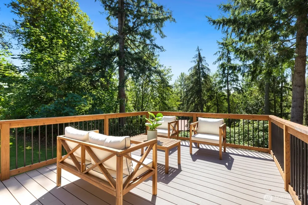 24735 SE Summit Landsburg Road Ravensdale, WA 98051