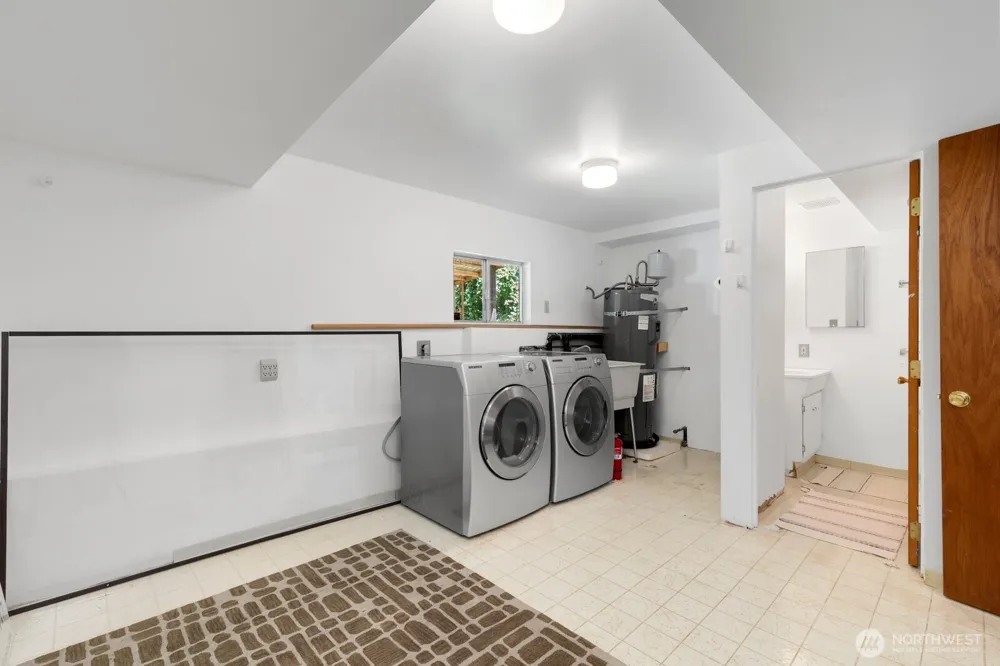 24735 SE Summit Landsburg Road Ravensdale, WA 98051