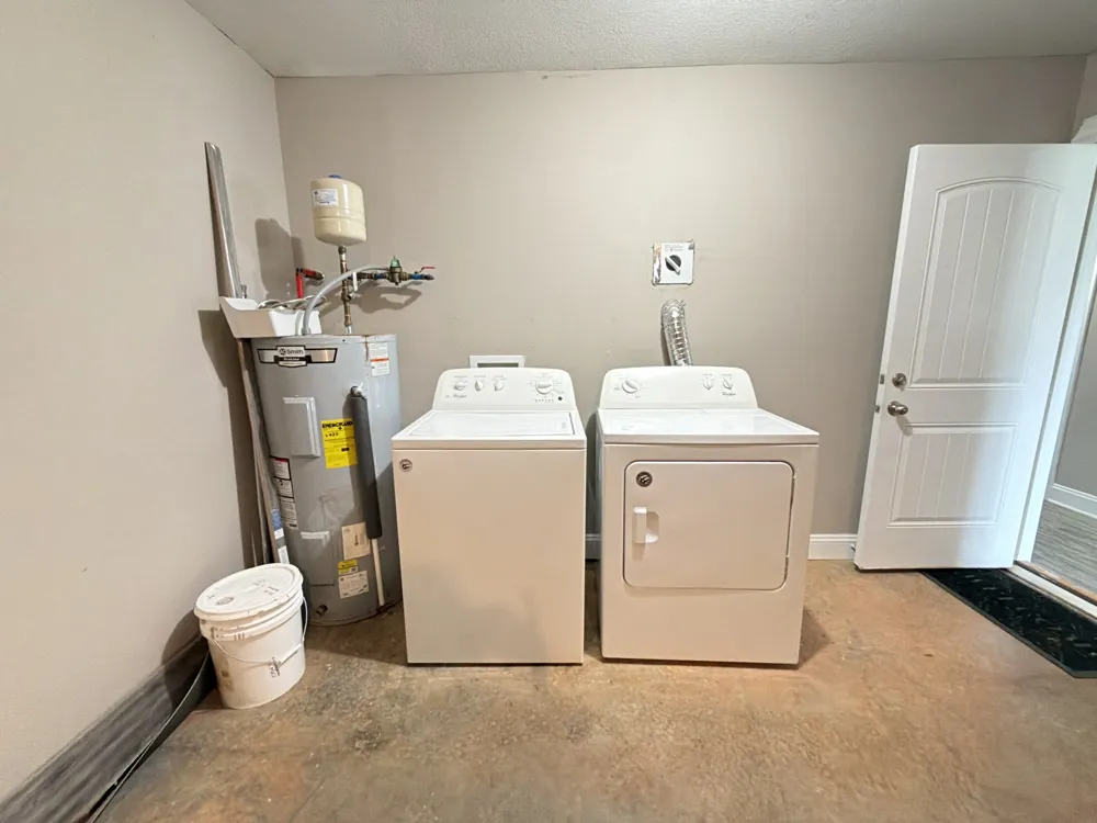579 Heritage Point Dr #B Clarksville, TN 37042