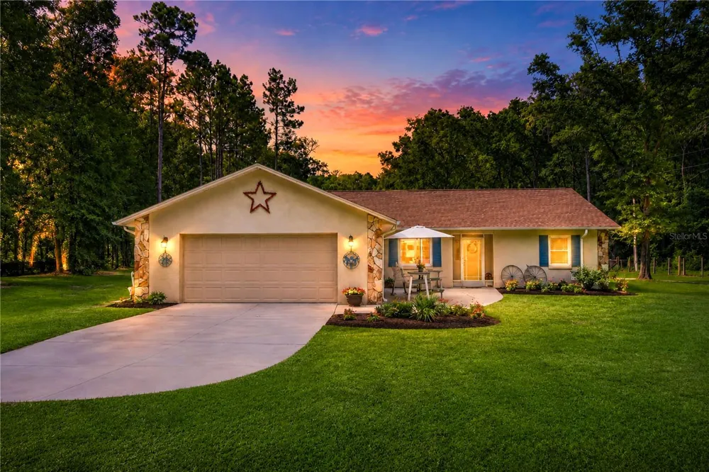 15970 NW 53RD STREET Morriston, FL 32668