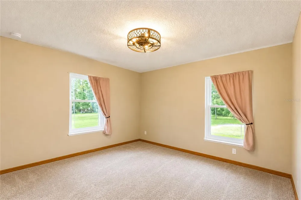 15970 NW 53RD STREET Morriston, FL 32668