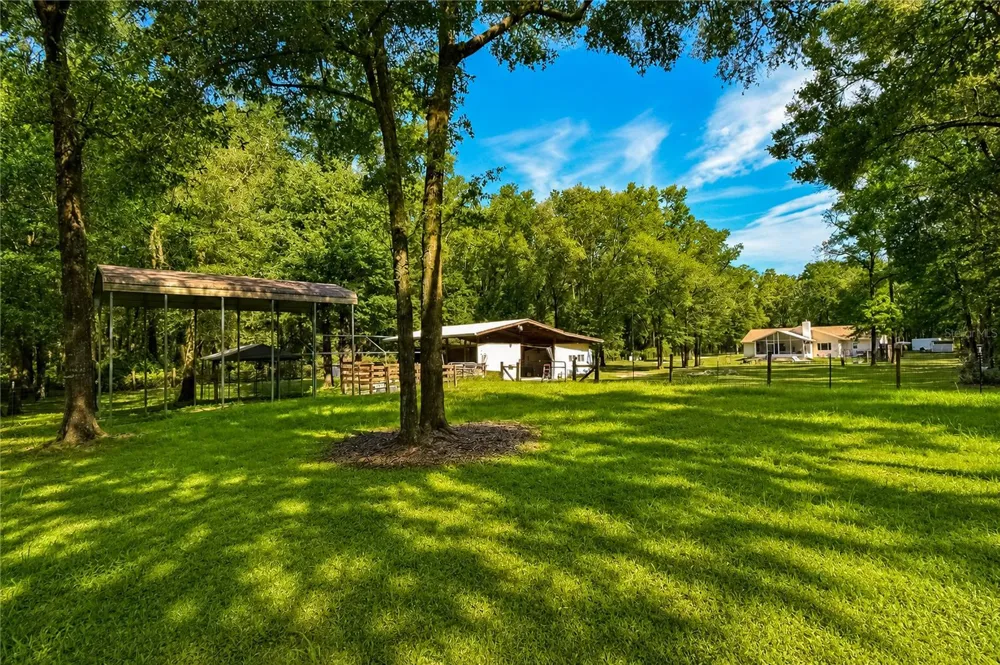 15970 NW 53RD STREET Morriston, FL 32668