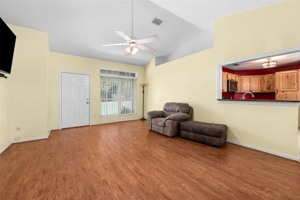 200 NW CHARLOTTE GLEN Lake City, FL 32055