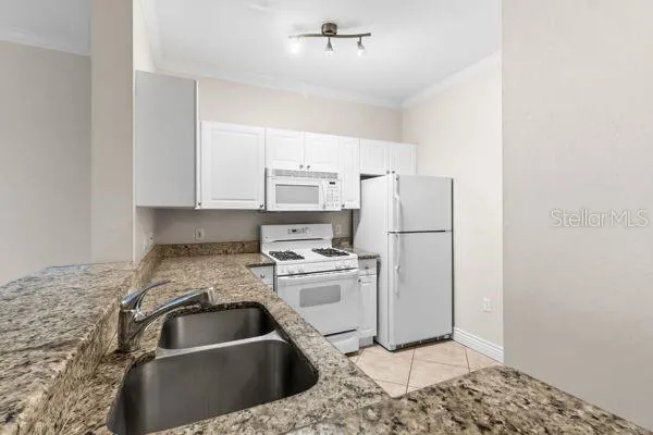 2755 VIA CAPRI #1225 Clearwater, FL 33764