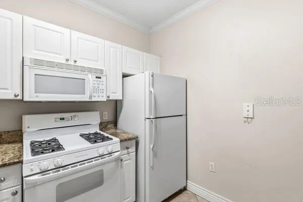 2755 VIA CAPRI #1225 Clearwater, FL 33764