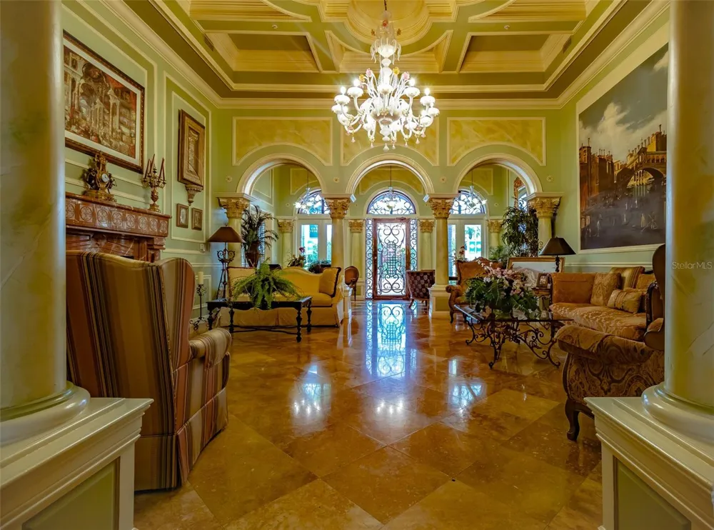 2755 VIA CAPRI #1225 Clearwater, FL 33764