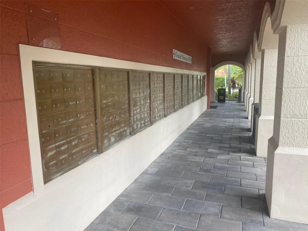 2755 VIA CAPRI #1225 Clearwater, FL 33764
