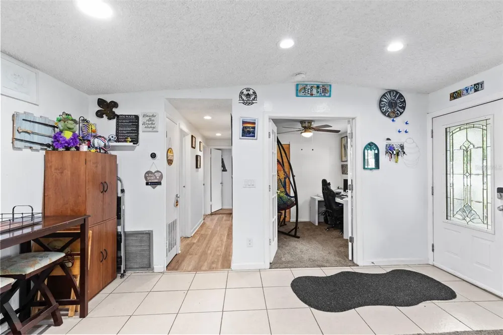 1807 CARLTON DRIVE Clearwater, FL 33759