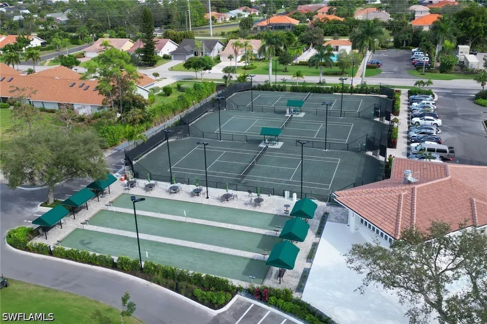 Fox Hollow Drive #508 Naples, FL 34104