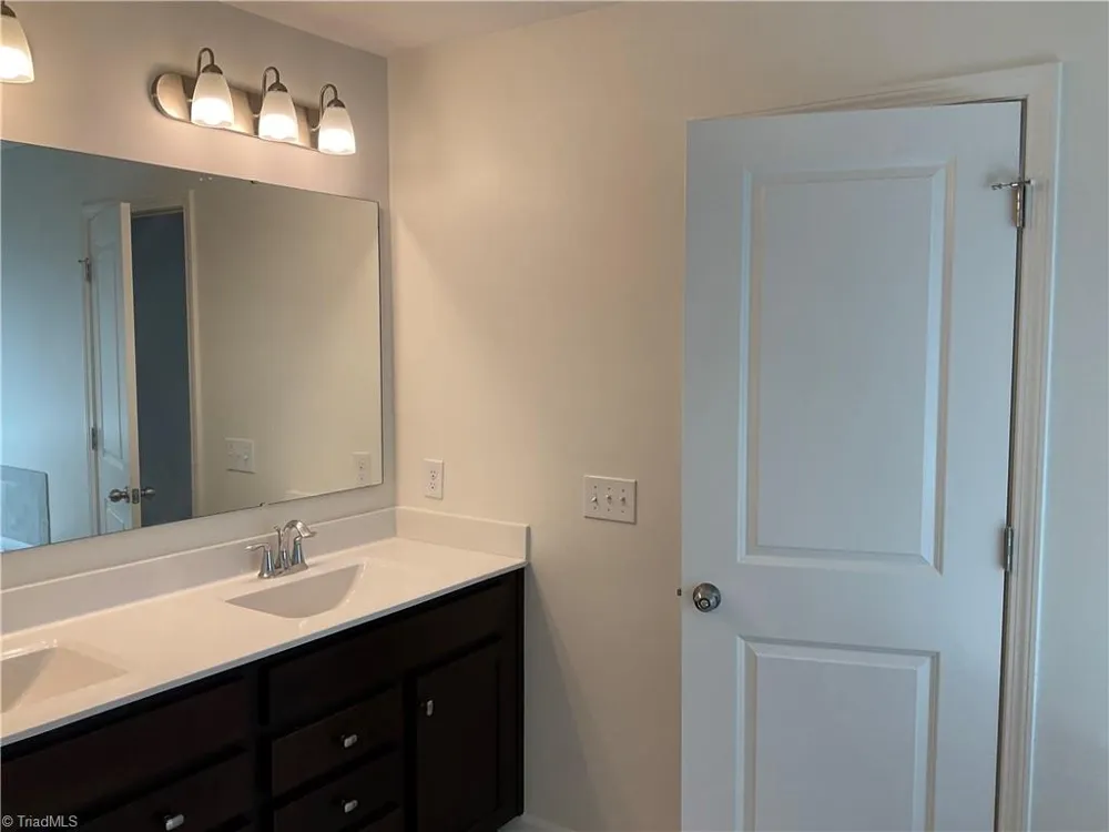4622 Wesmar Court Pfafftown, NC 27040