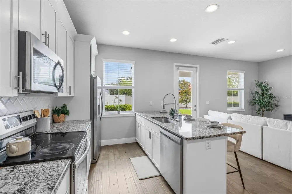 6621 S MANHATTAN AVENUE #2 Tampa, FL 33616