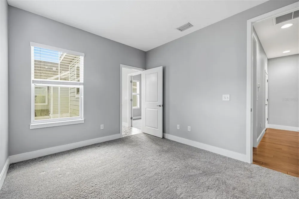 6621 S MANHATTAN AVENUE #2 Tampa, FL 33616
