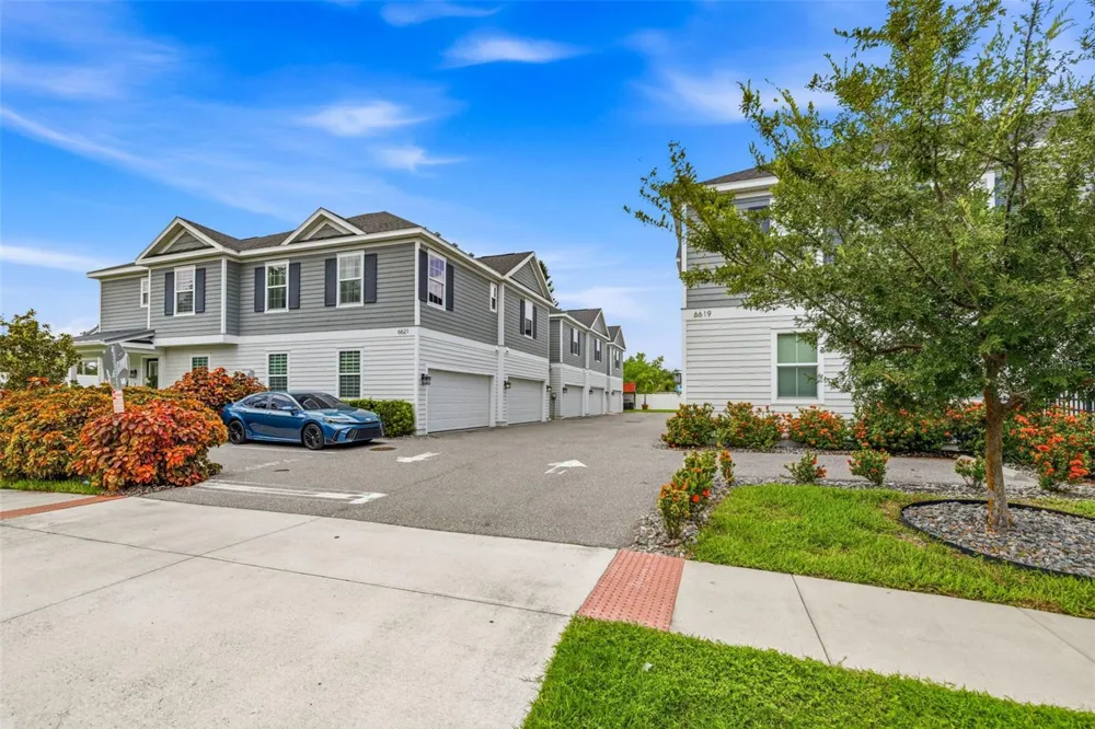 6621 S MANHATTAN AVENUE #2 Tampa, FL 33616
