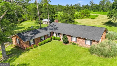 212 Linwood RD