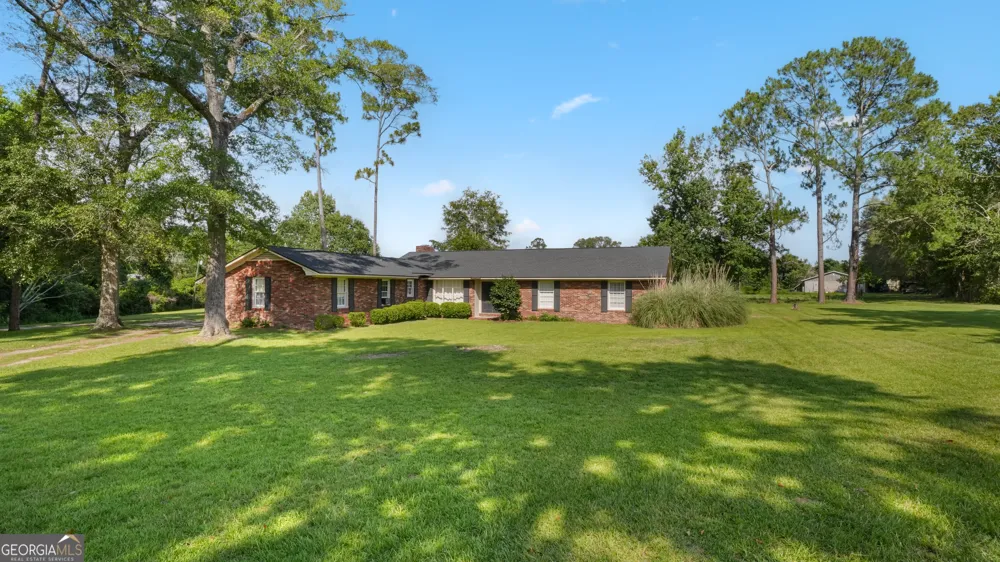 212 Linwood RD Jesup, GA 31545