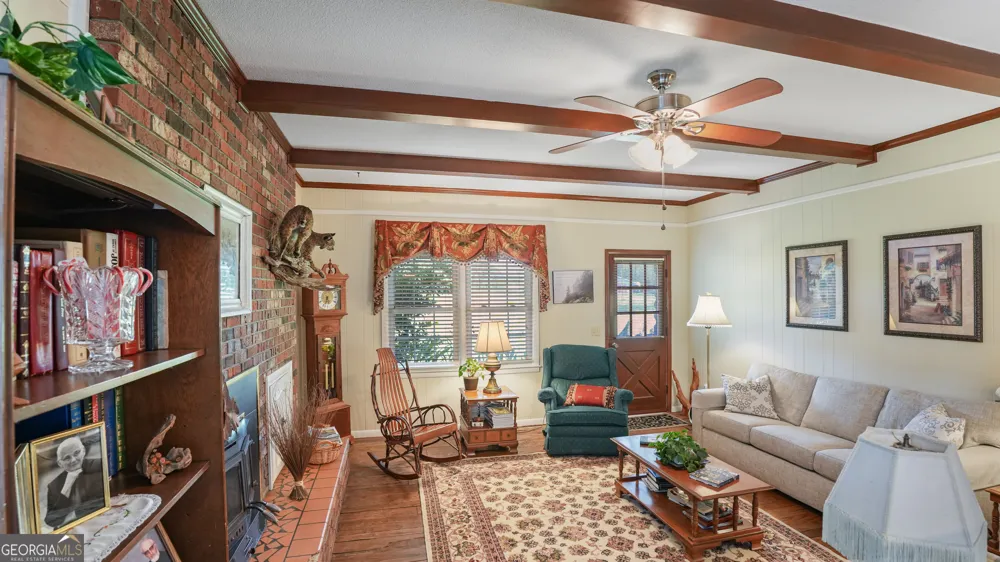 212 Linwood RD Jesup, GA 31545