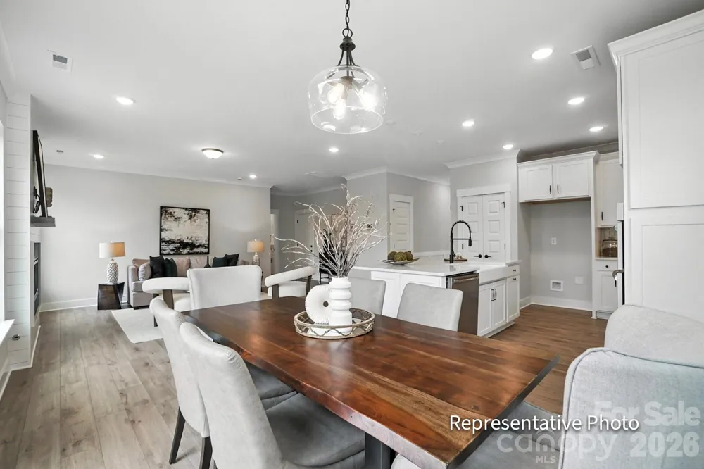 6022 New River Drive Huntersville, NC 28078