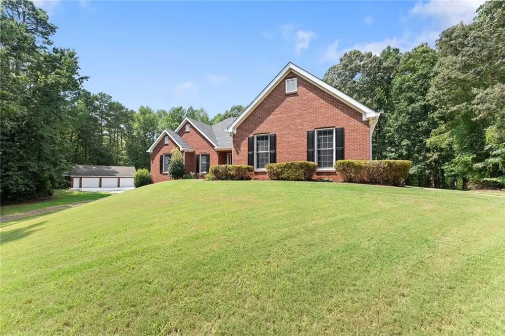 1194 Foster Road Statham, GA 30666
