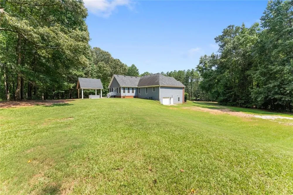 1194 Foster Road Statham, GA 30666